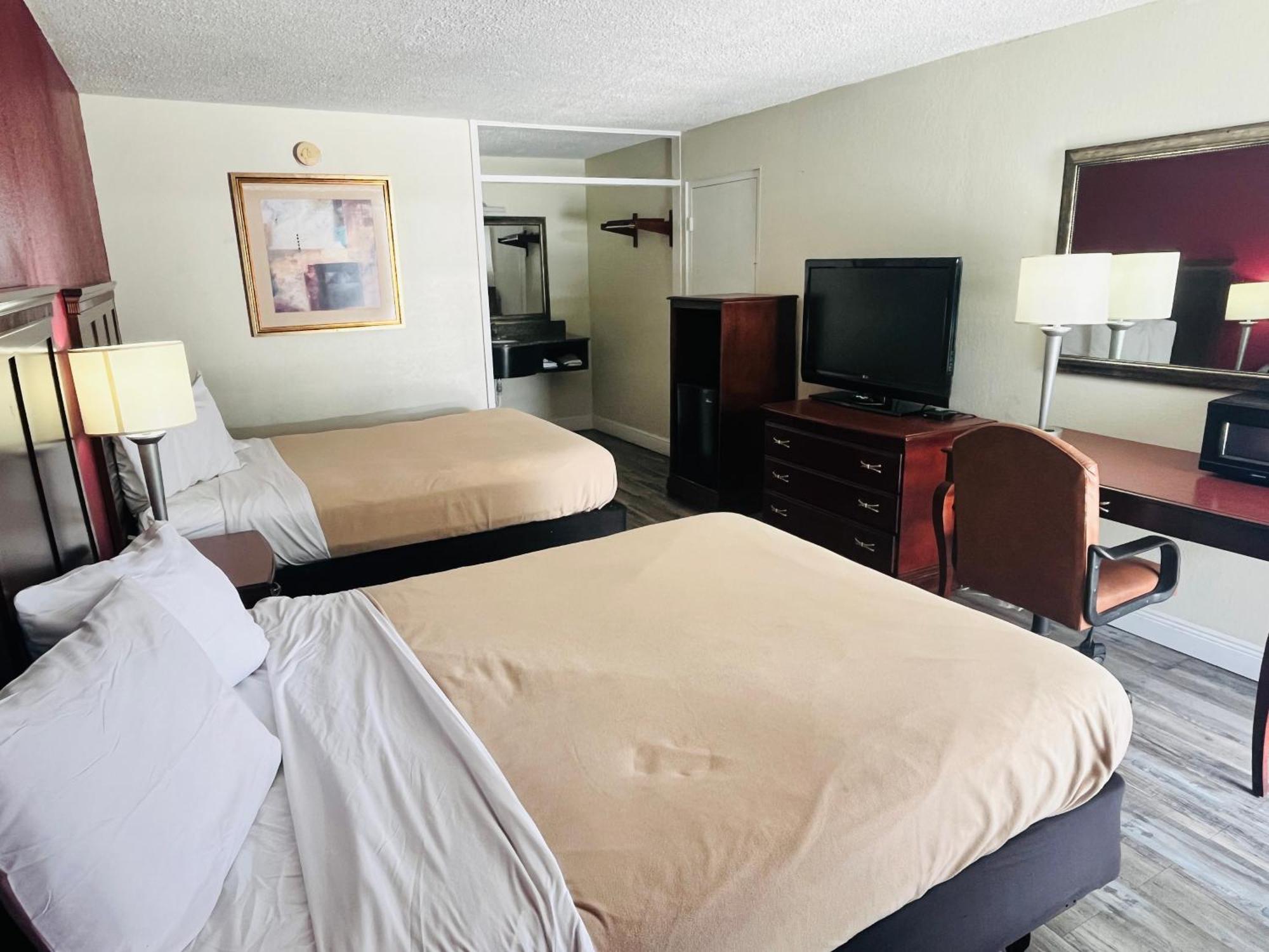 Rodeway Inn シルバー・スプリングス エクステリア 写真
